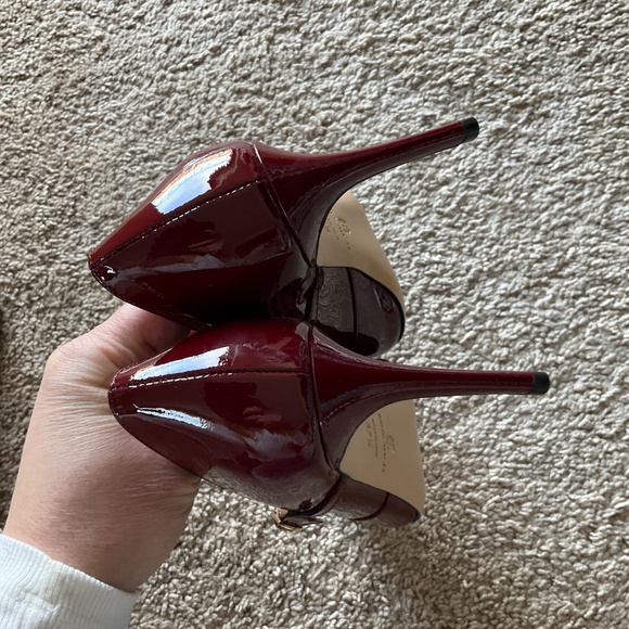 Bruno Magli p Prima Pump - Picture 6 of 9